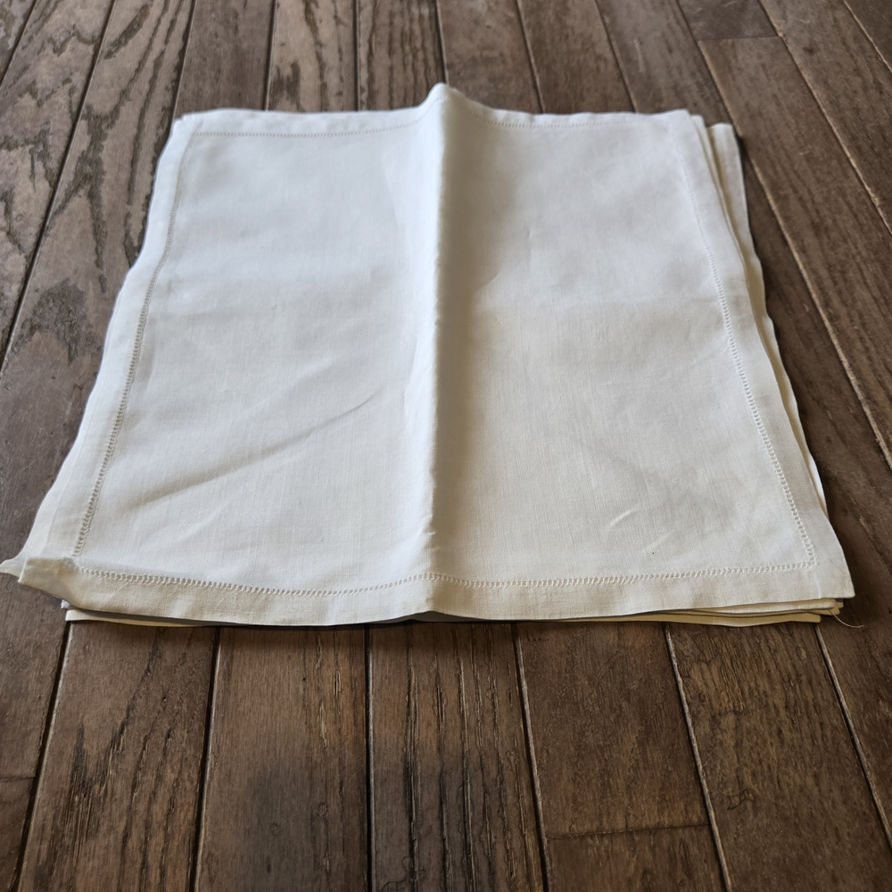 Set Of 10 Antique White Linen Cocktail Napkins